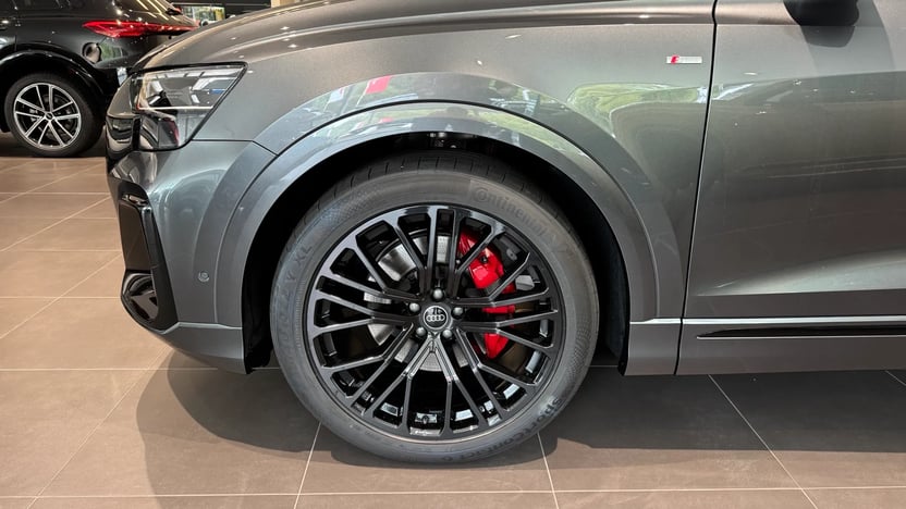 Obrázok Q8 SUV TDI quattro 210kW