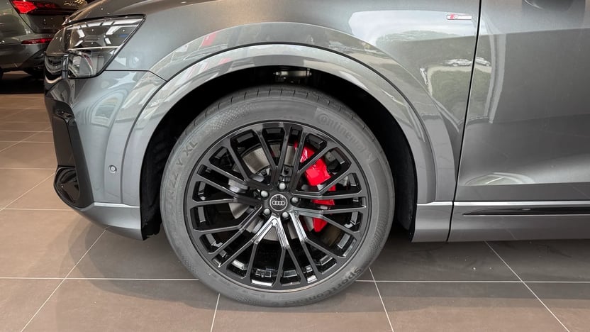 Obrázok Q8 SUV TDI quattro 210kW