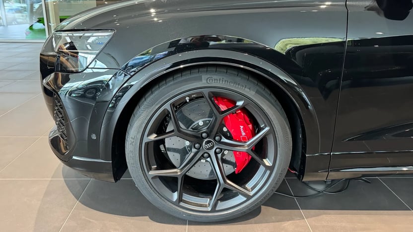 Obrázok RSQ8 performance TFSI quattro