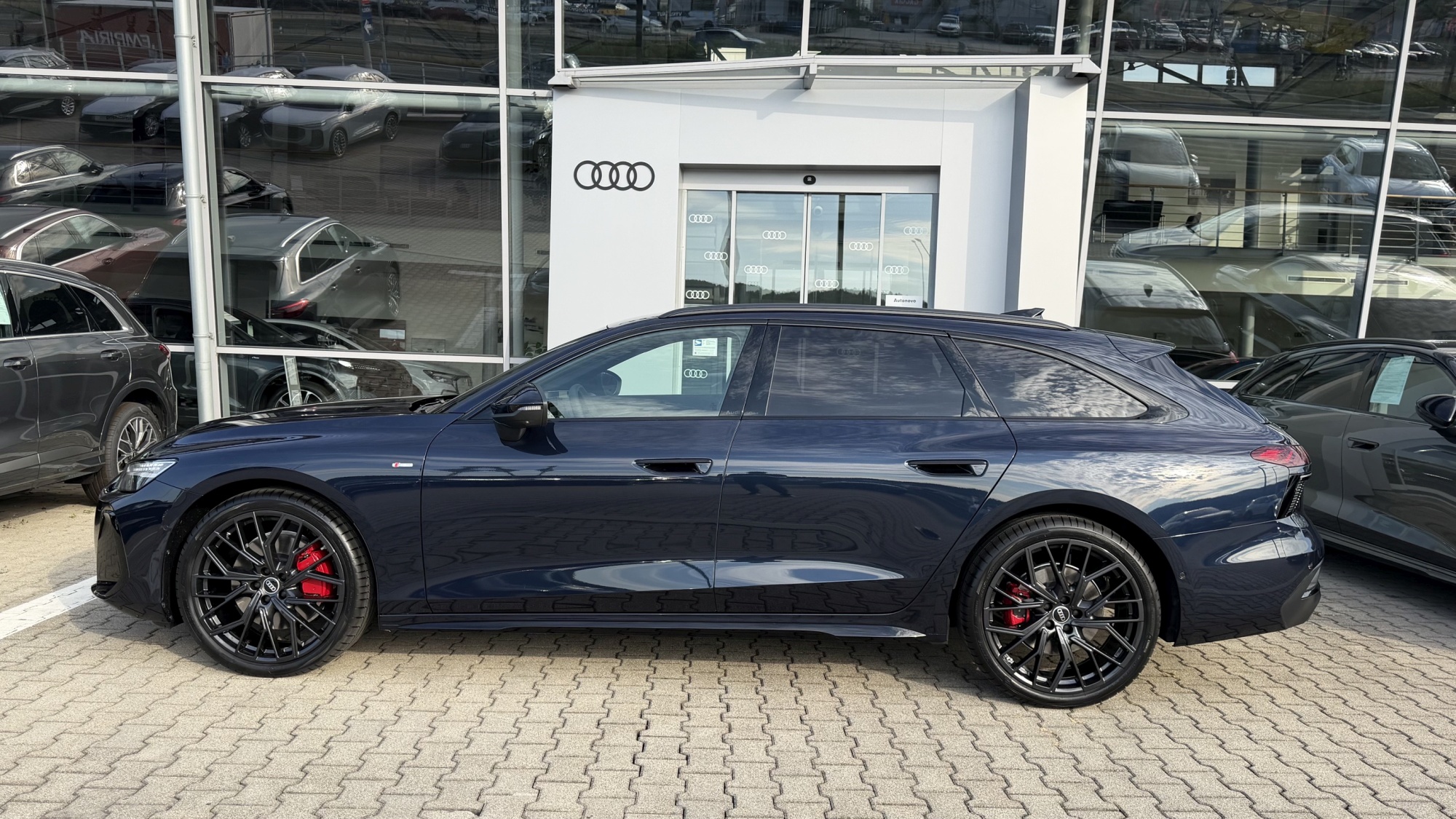 Obrázok A6 Avant TDI quattro 220kW STR