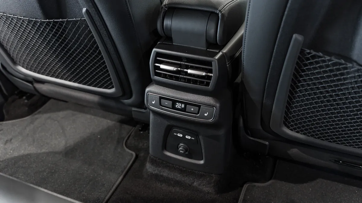 Obrázok Q4 e-tron quattro