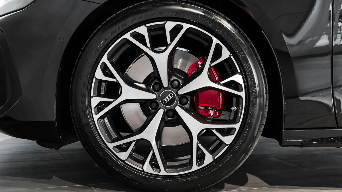 Obrázok A6 Limuzína TDI quattro 220kW STR