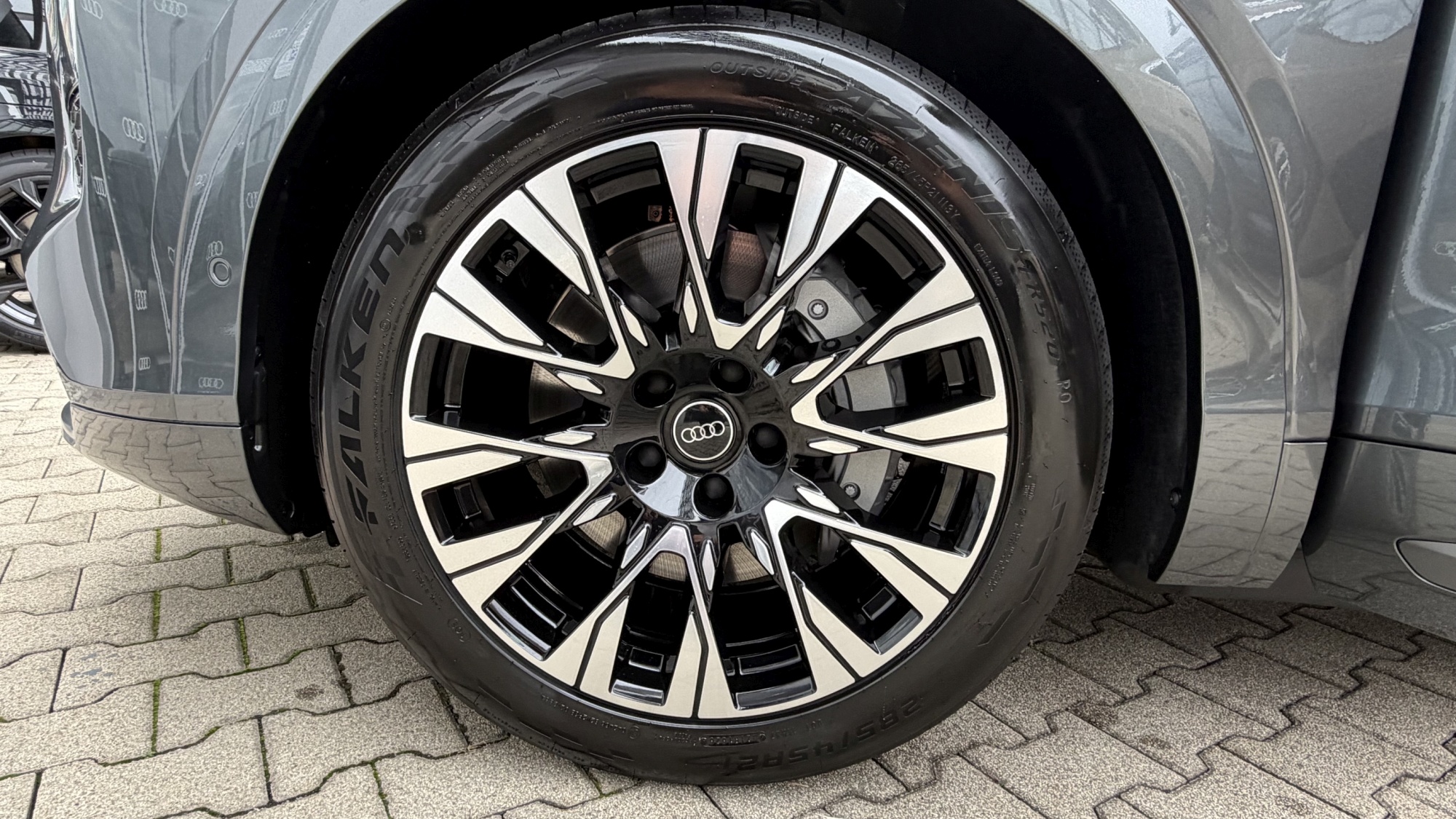 Obrázok Q7 SUV TDI quattro 220kW