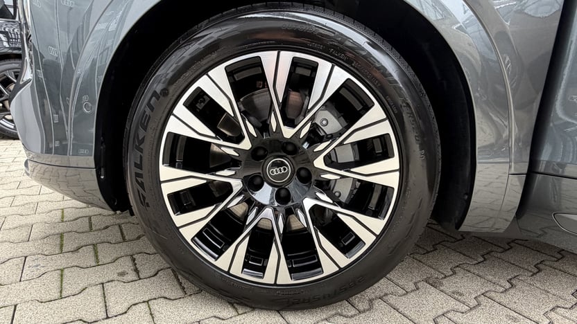 Obrázok Q7 SUV TDI quattro 220kW