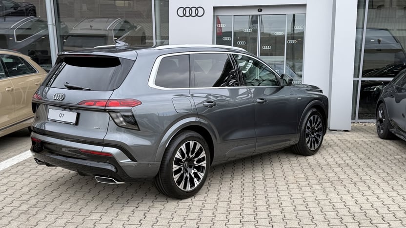Obrázok Q7 SUV TDI quattro 220kW