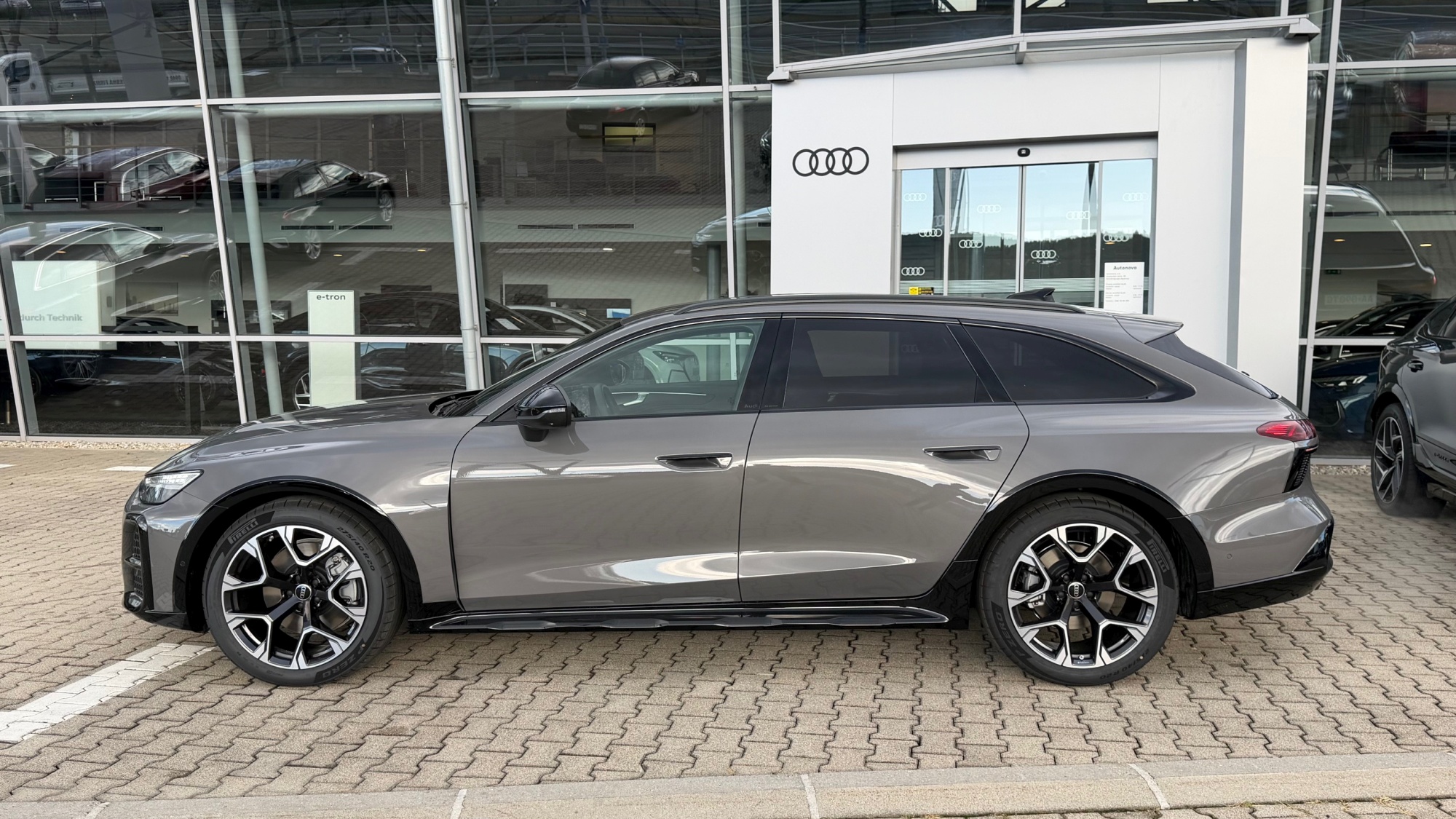 Obrázok A6 Allroad TDI quattro 220kW STR