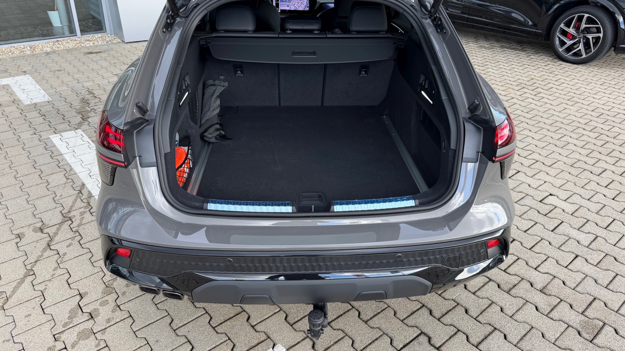 Obrázok A6 Allroad TDI quattro 220kW STR