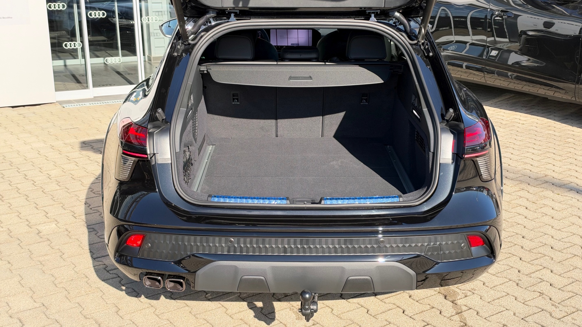 Obrázok A6 Allroad TDI quattro 220kW STR