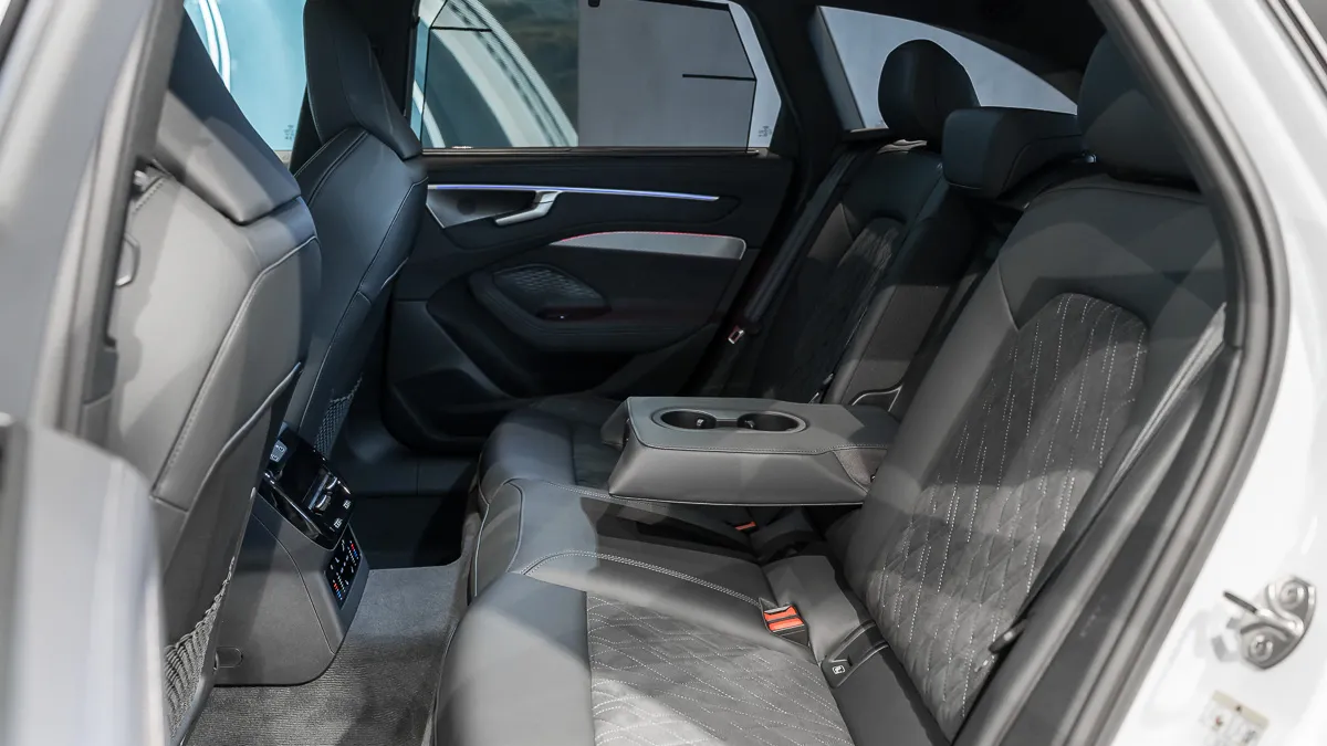 Obrázok A6 Allroad TDI quattro 220kW STR