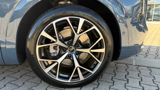 Obrázok Q7 SUV TDI quattro 220kW