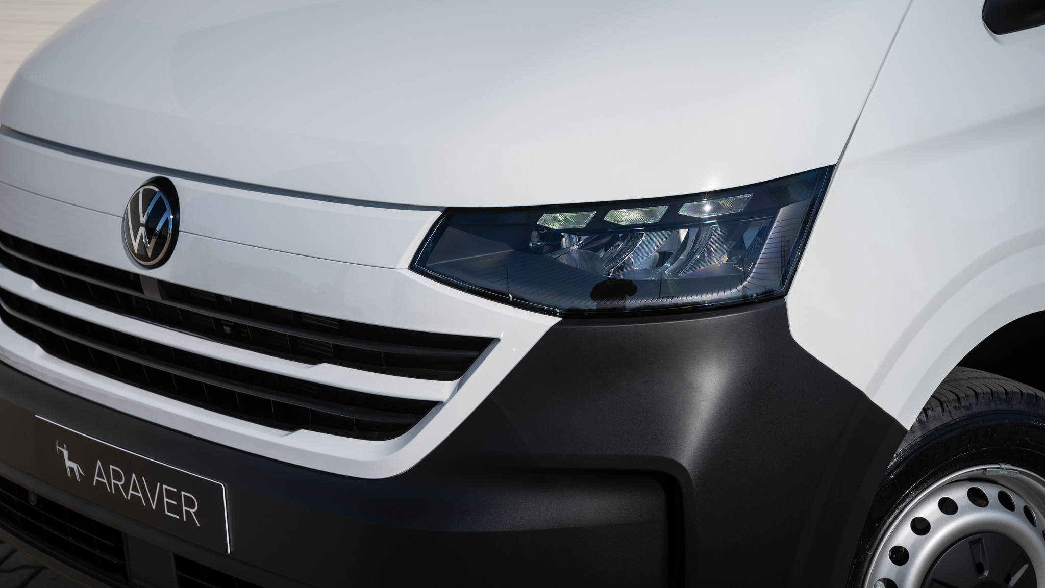 Obrázok Transporter T7 M6 FWD 2.0TDI LR BASIS