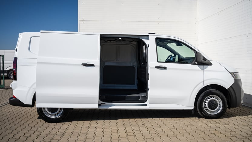 Obrázok Transporter T7 M6 FWD 2.0TDI LR BASIS