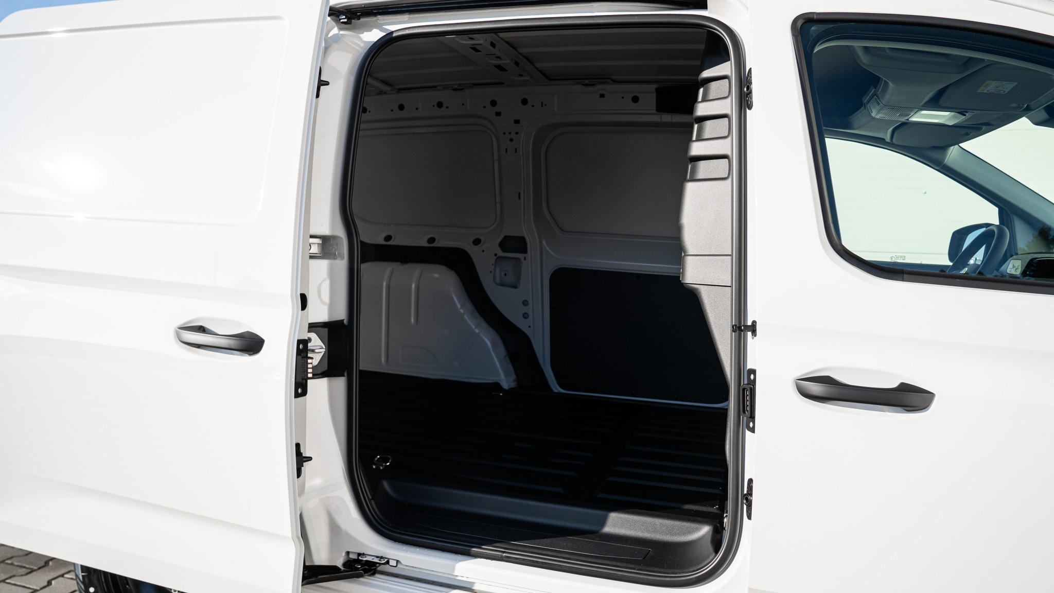 Obrázok Caddy 5 Cargo Maxi 2.0 TDI BASIS