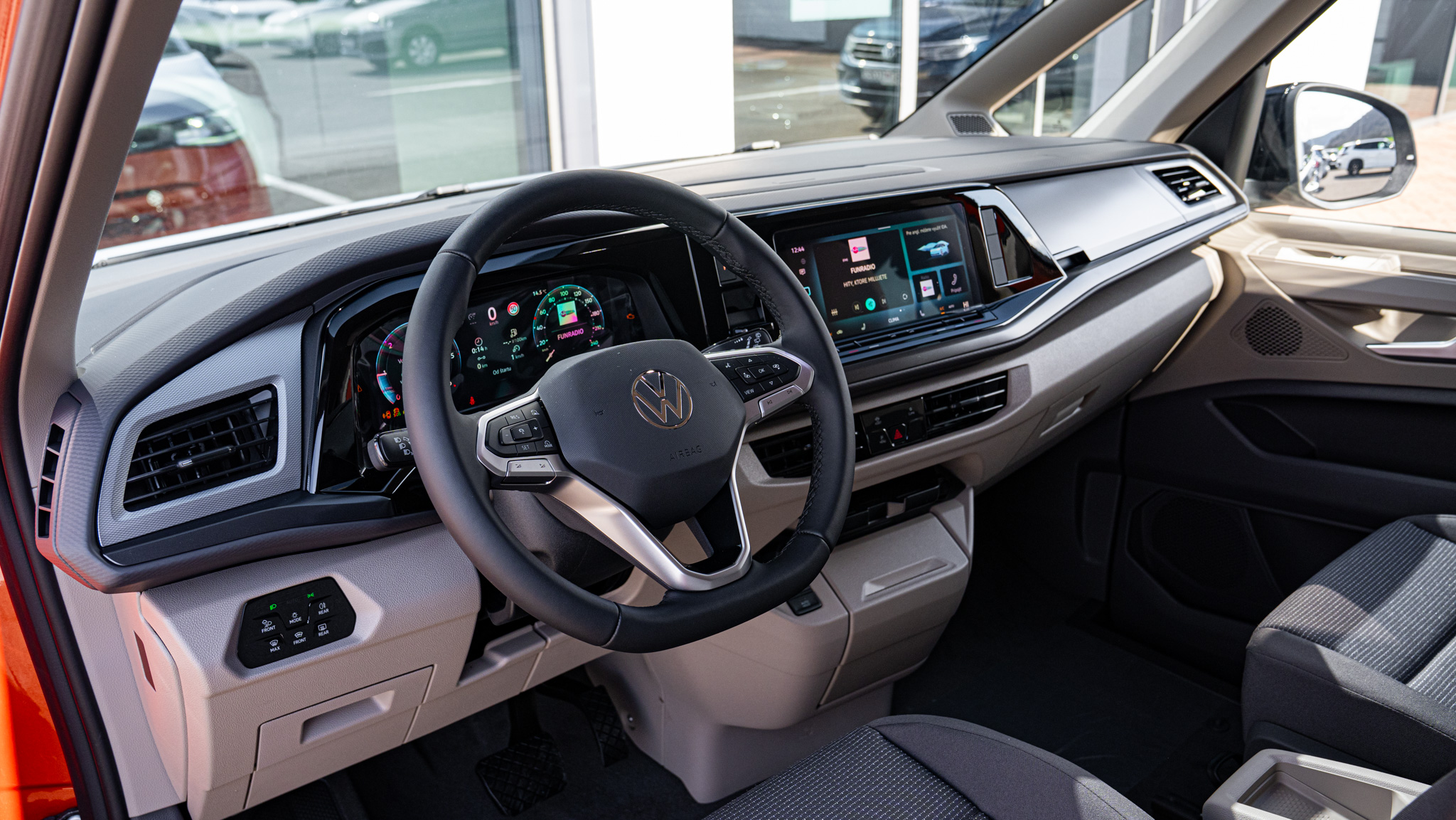 Obrázok Multivan Multivan Long 2,0 TDI BULLI