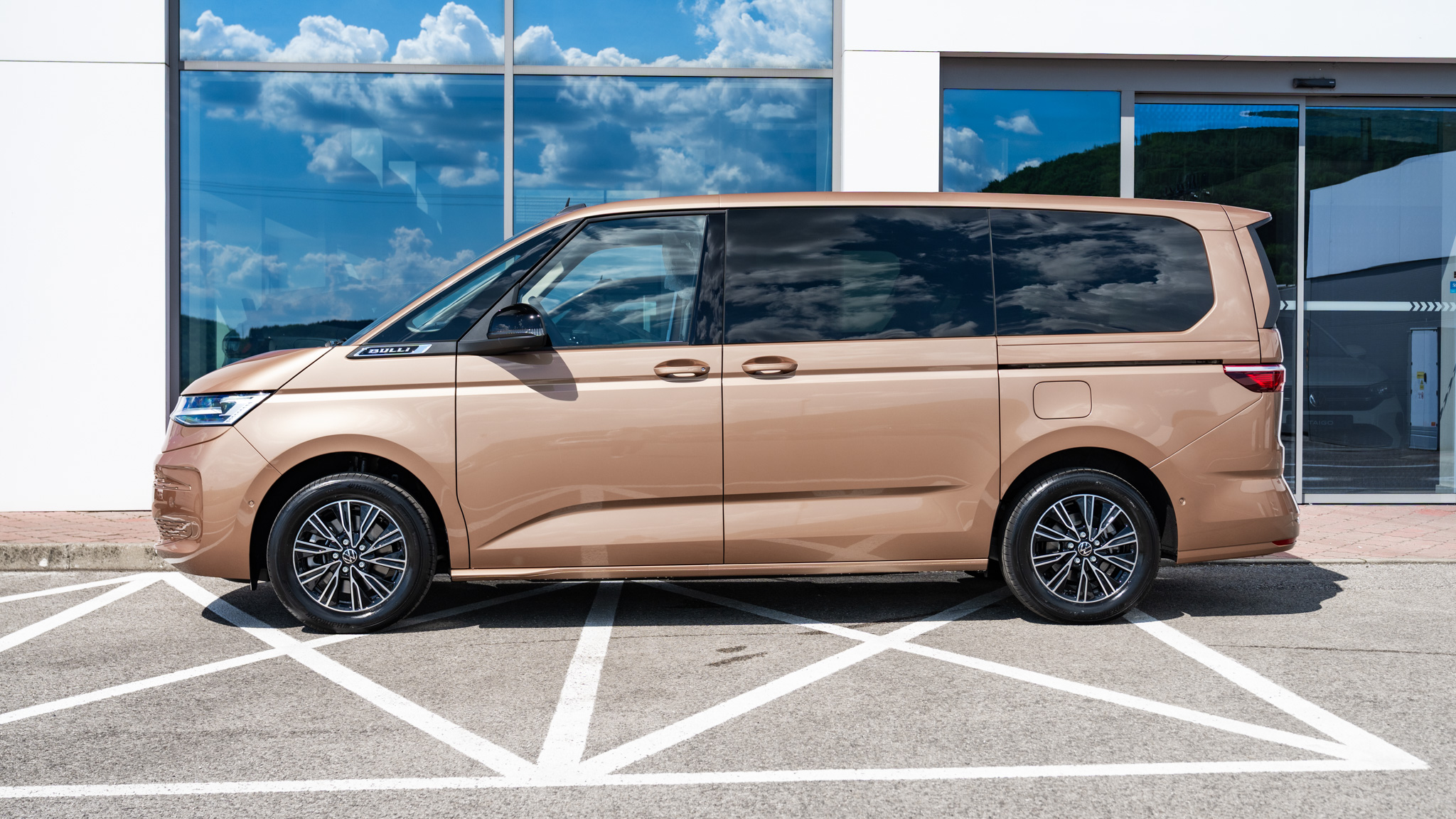 Obrázok Multivan Multivan Long 2,0 TDI BULLI