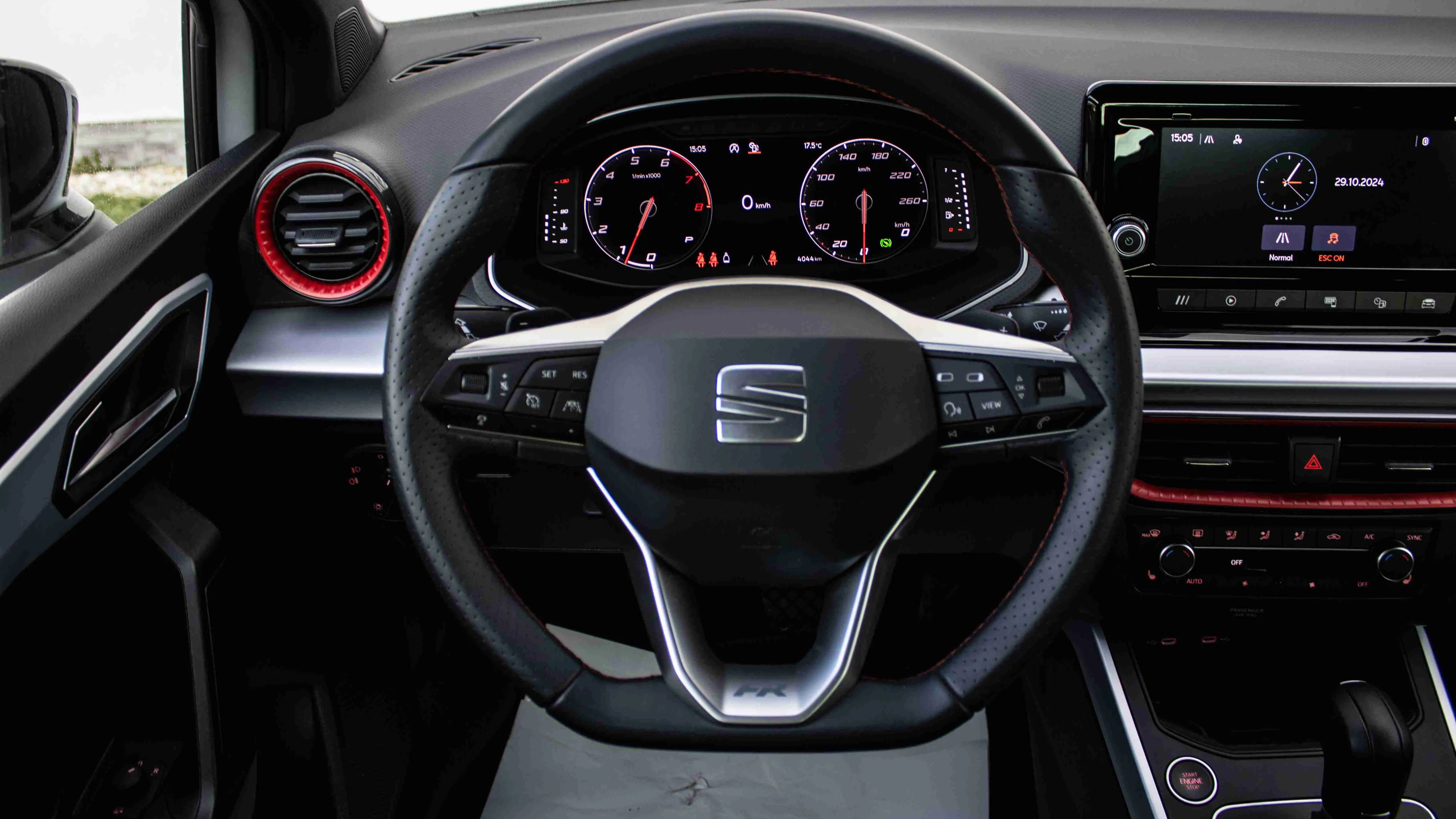 Obrázok Arona REDline 1,5 TSI 150 7-DSG