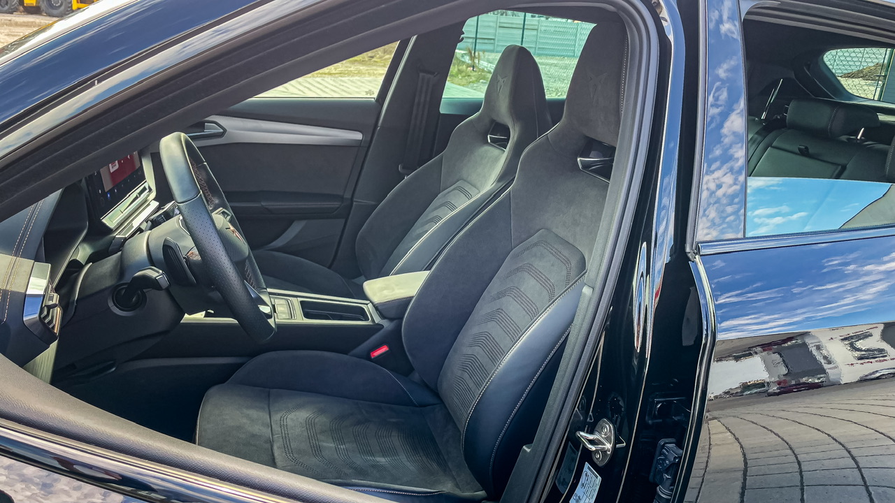 Obrázok CUPRA Formentor Tribe 2,0 TSI 310 4D DSG