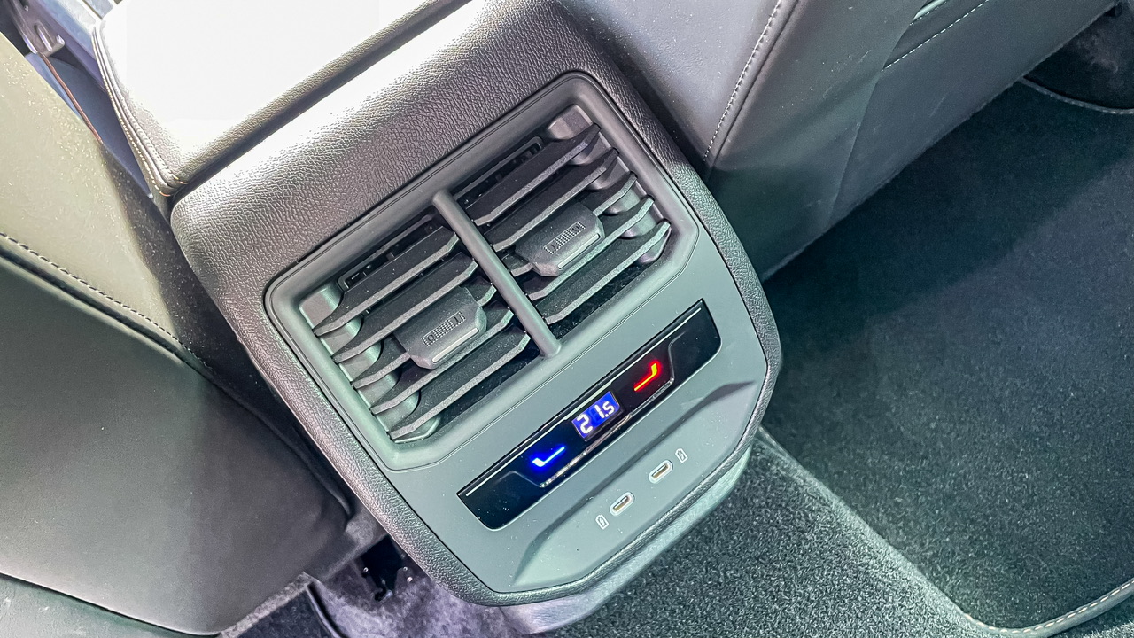 Obrázok CUPRA Formentor Tribe 2,0 TSI 310 4D DSG