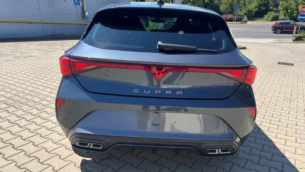 CUPRA Leon 5D 1,5 eTSI 150 7DSG