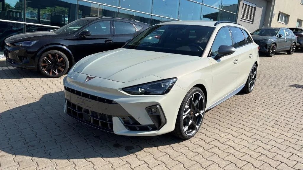 CUPRA Leon SP 1,5 eTSI 150 7DSG