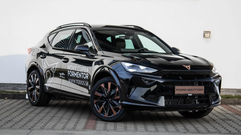 Obrázok CUPRA Formentor 1,5 eTSI 150 7DSG