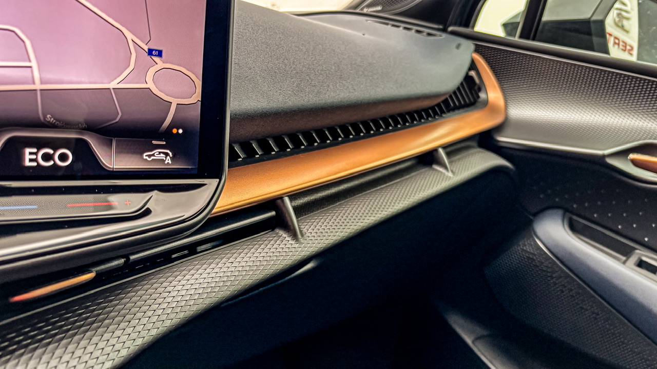 Obrázok CUPRA Tavascan VZ 340&#x2F;82 ADRENALINE 4D