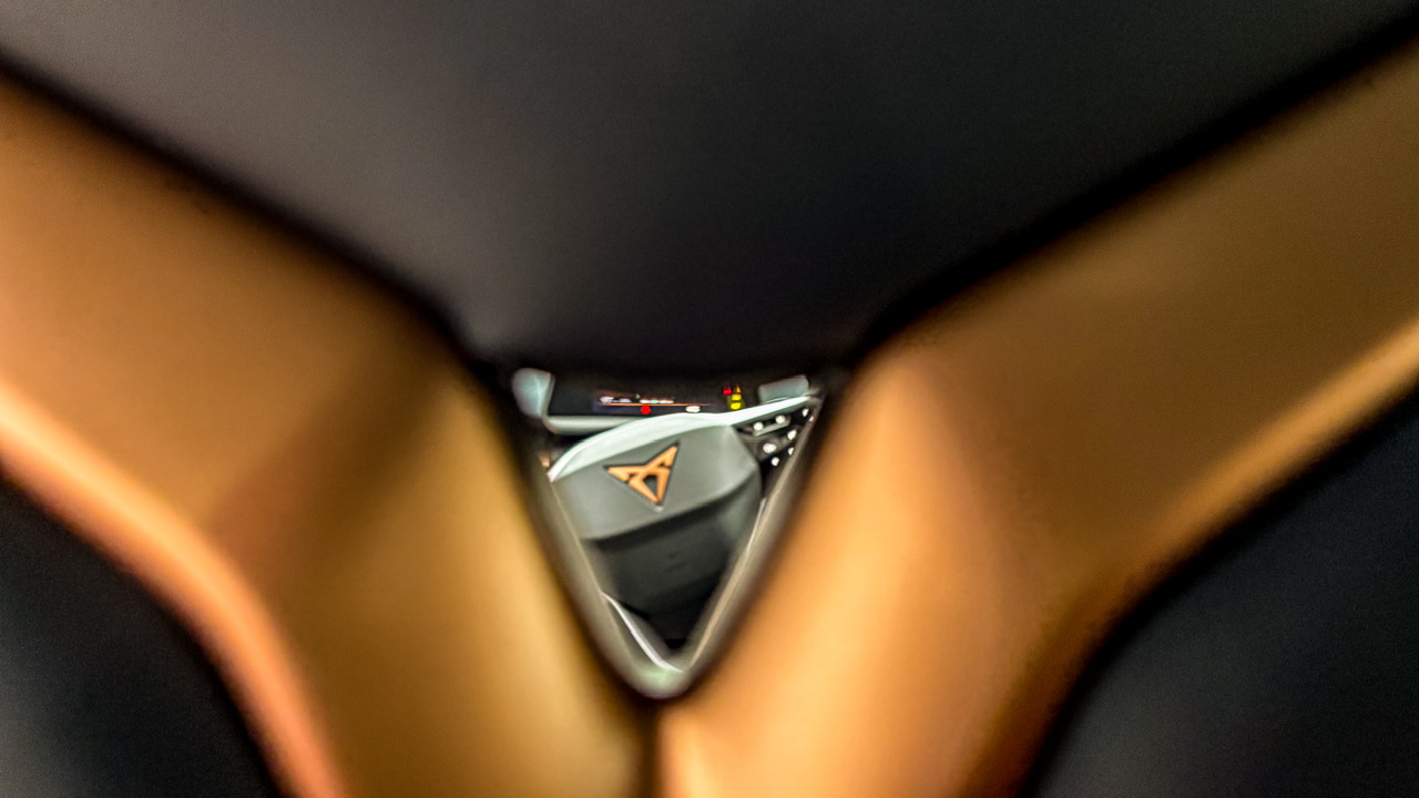 Obrázok CUPRA Tavascan VZ 340&#x2F;82 ADRENALINE 4D