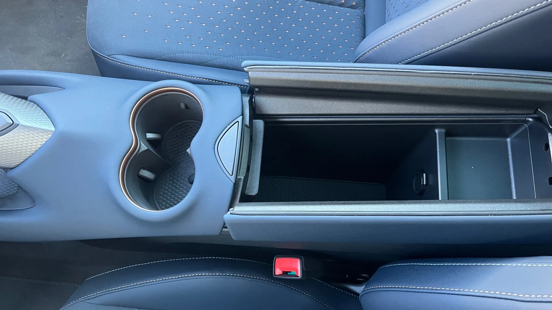 Obrázok CUPRA Tavascan VZ 340&#x2F;82 ADRENALINE 4D