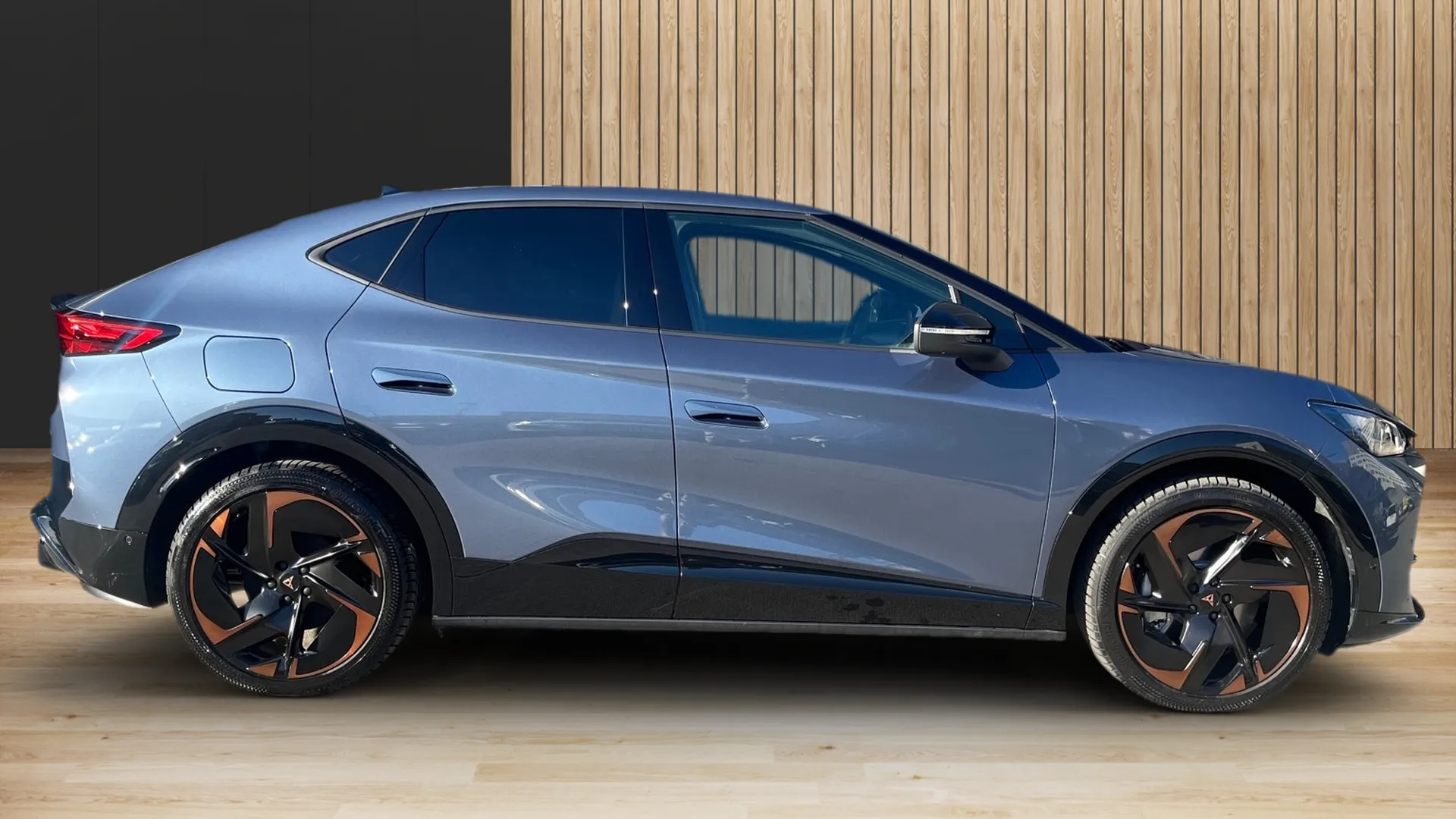 Obrázok CUPRA Tavascan VZ 340&#x2F;82 ADRENALINE 4D