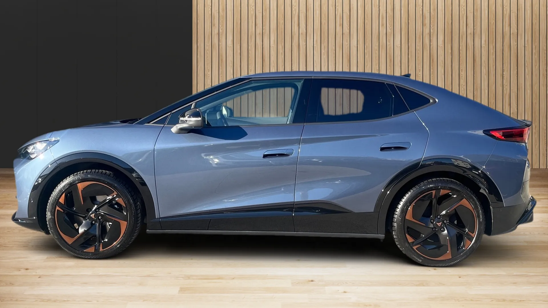 Obrázok CUPRA Tavascan VZ 340&#x2F;82 ADRENALINE 4D