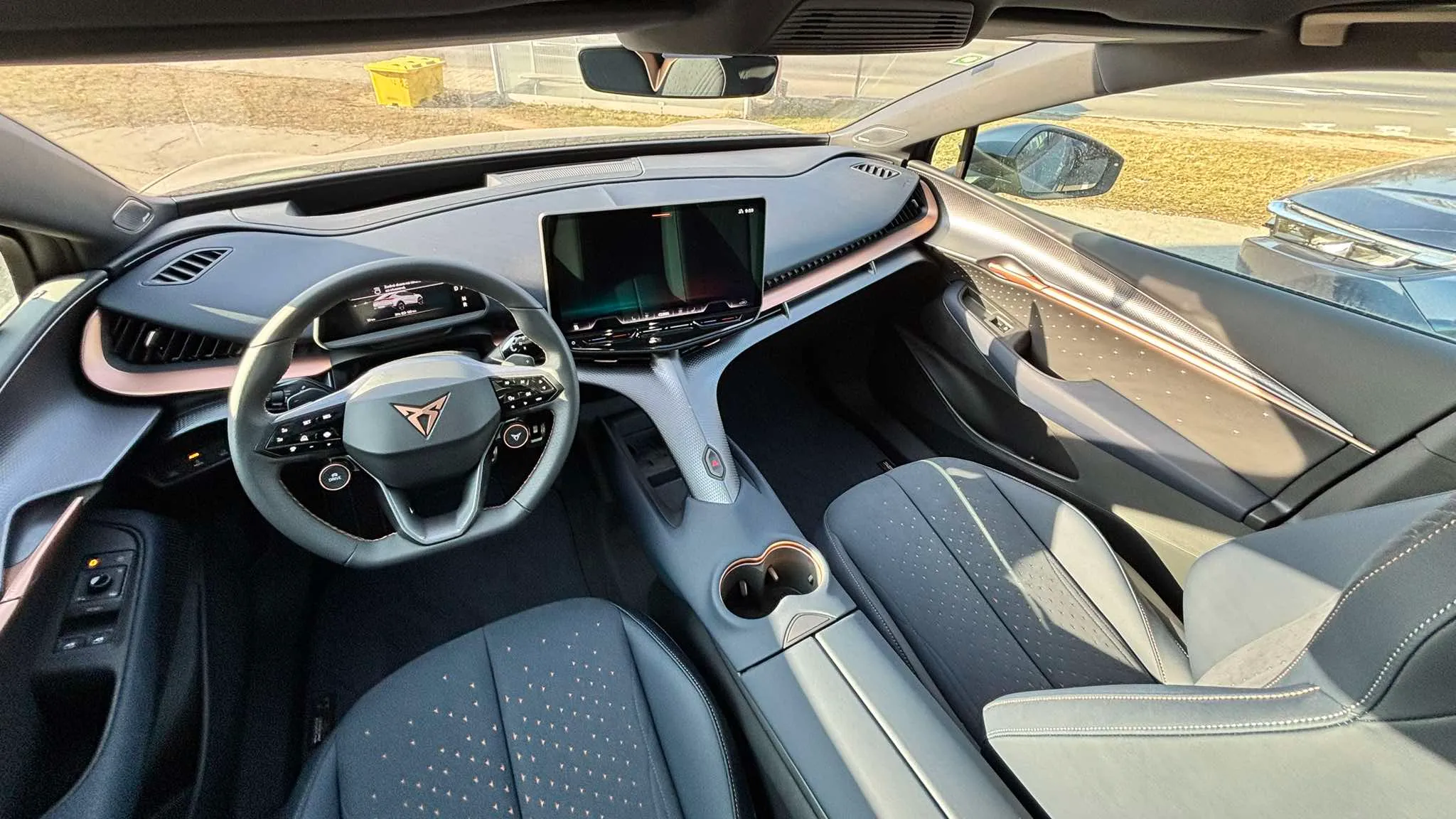 Obrázok CUPRA Tavascan 286/82 ADRENALINE