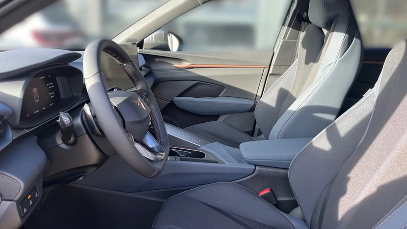 Obrázok CUPRA Terramar 1,5 eTSI 150 7DSG