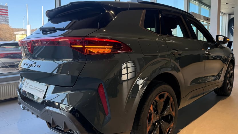 Obrázok CUPRA Terramar 1,5 eTSI 150 7DSG