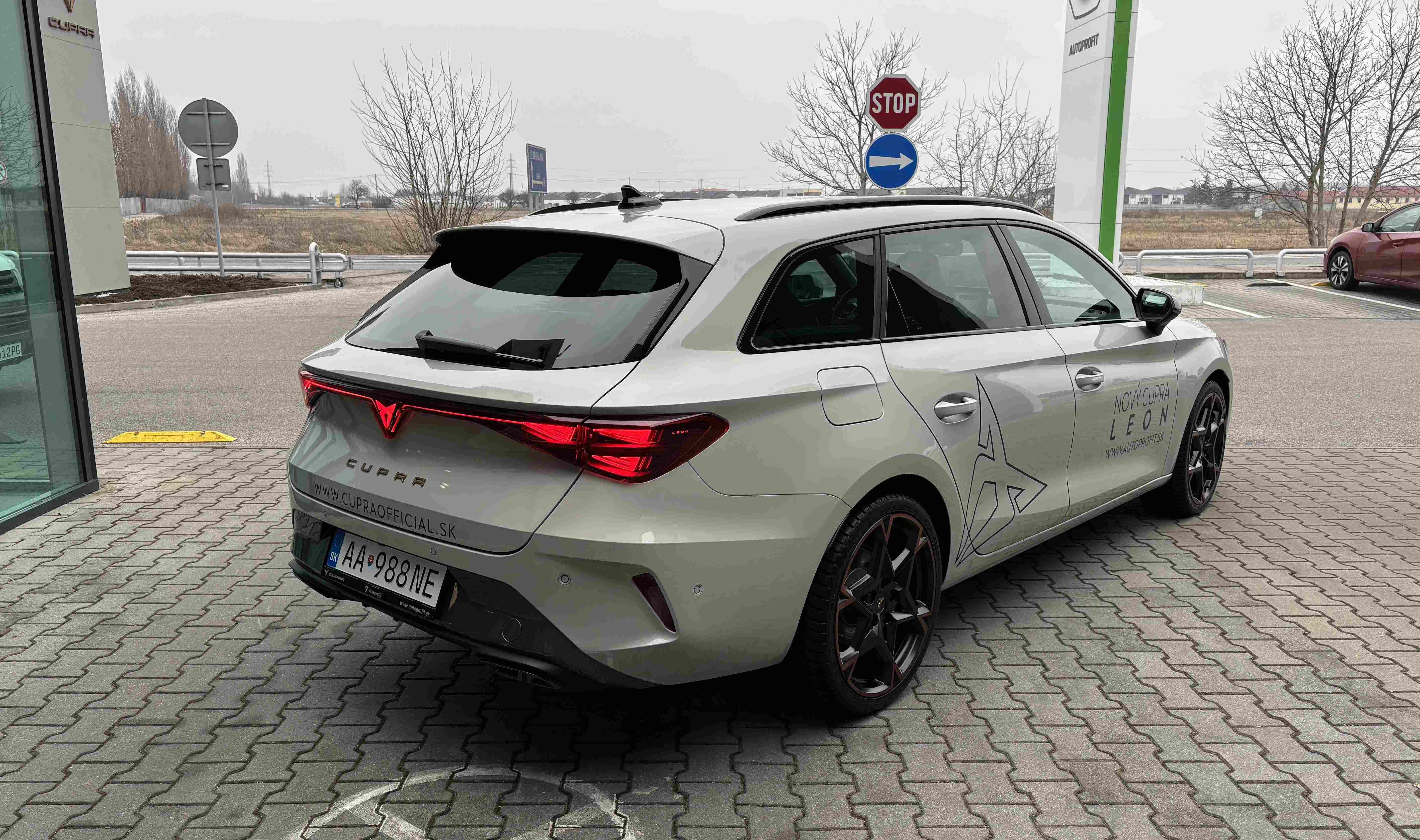 Obrázok CUPRA Leon SP 1,5 eTSI 150 7DSG