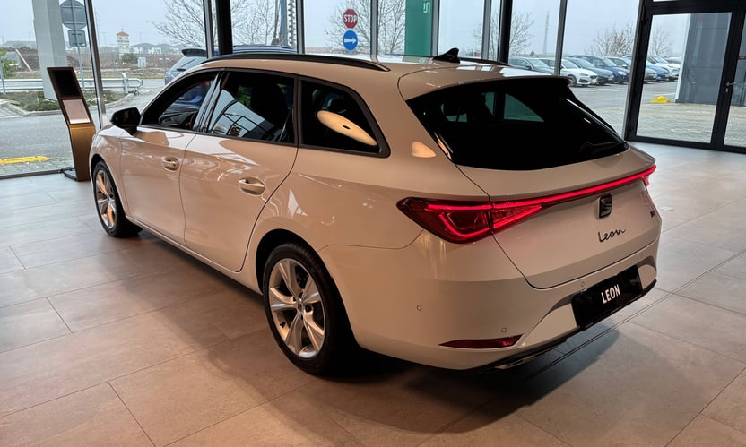 Obrázok Leon SP FR Max 1,5 eTSI 150 7DSG