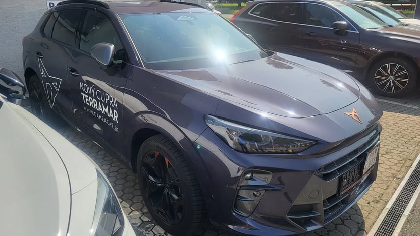 Obrázok CUPRA Terramar 1,5 eTSI 150 7DSG