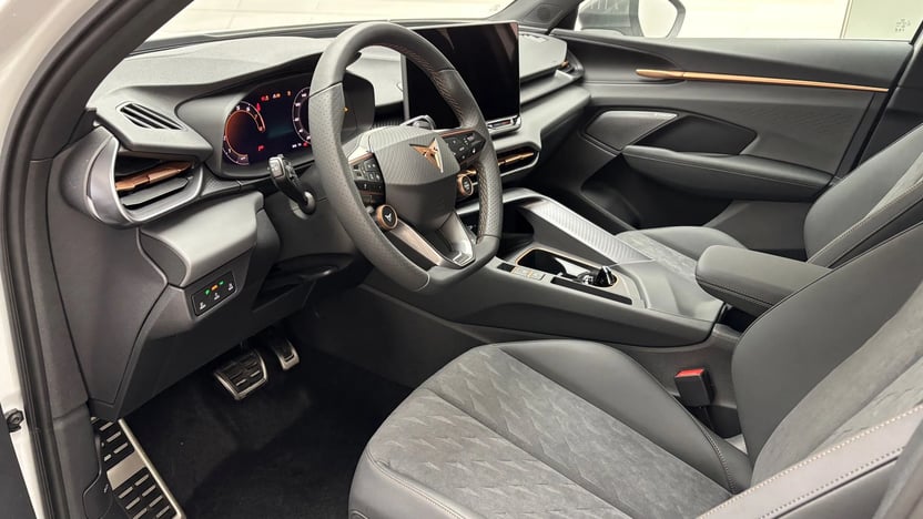 Obrázok CUPRA Terramar 1,5 eTSI 150 7DSG