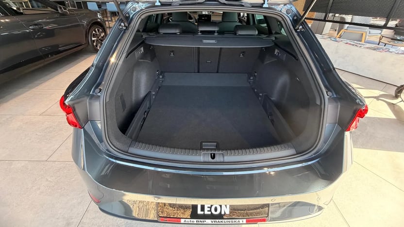 Obrázok Leon SP FR Max 1,5 eTSI 150 7DSG