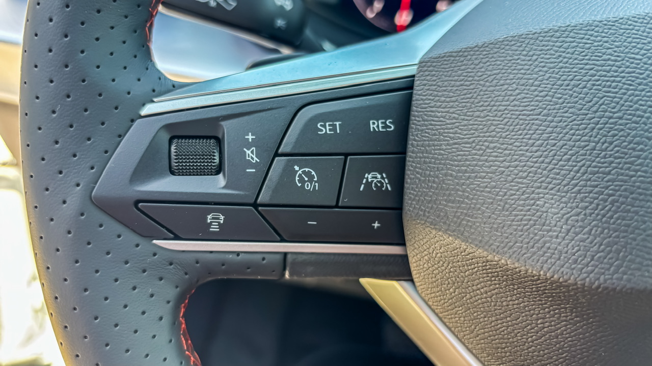 Obrázok Arona FR Max 1,5 TSI 150 7-DSG