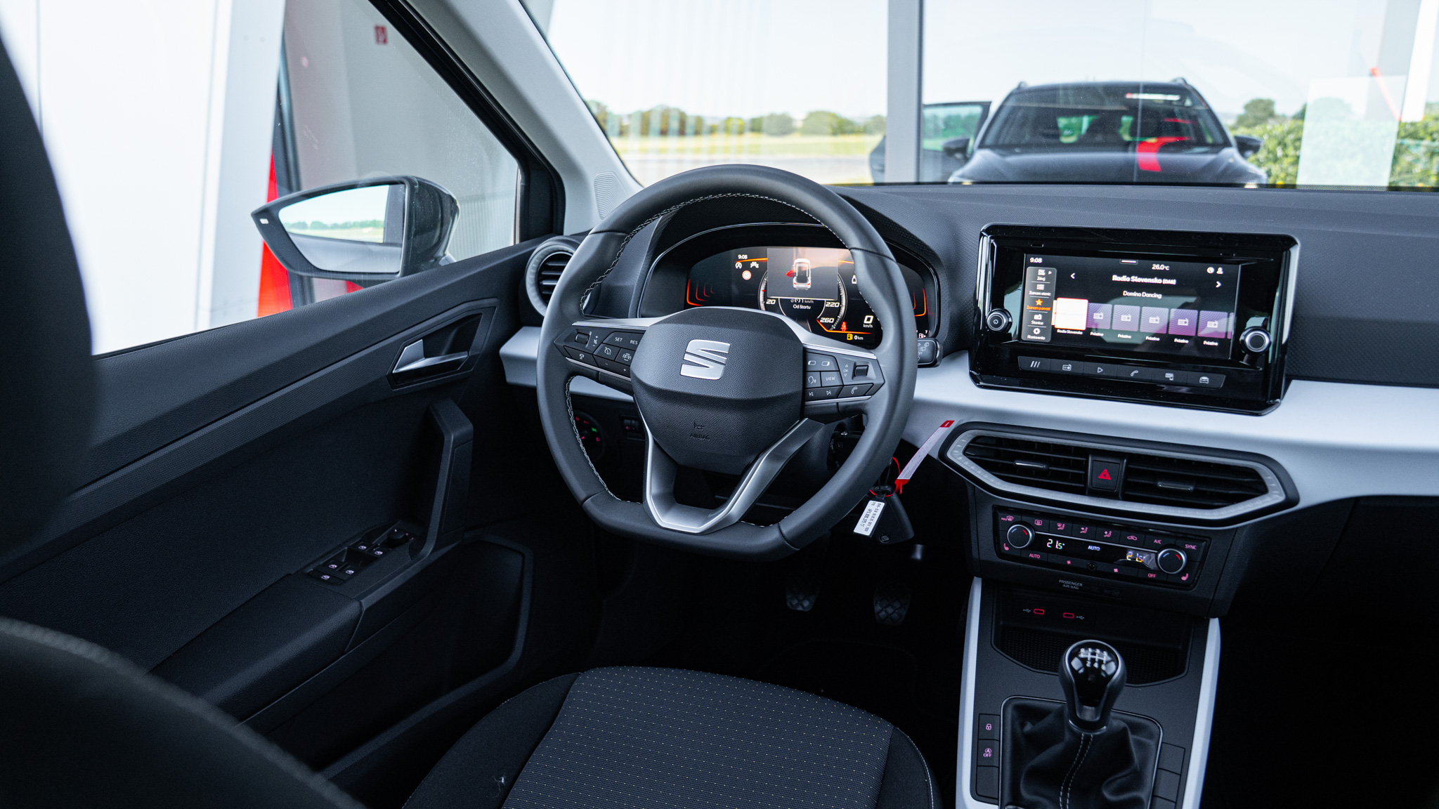 Obrázok Arona Style Family 1,0 TSI 115  6-G