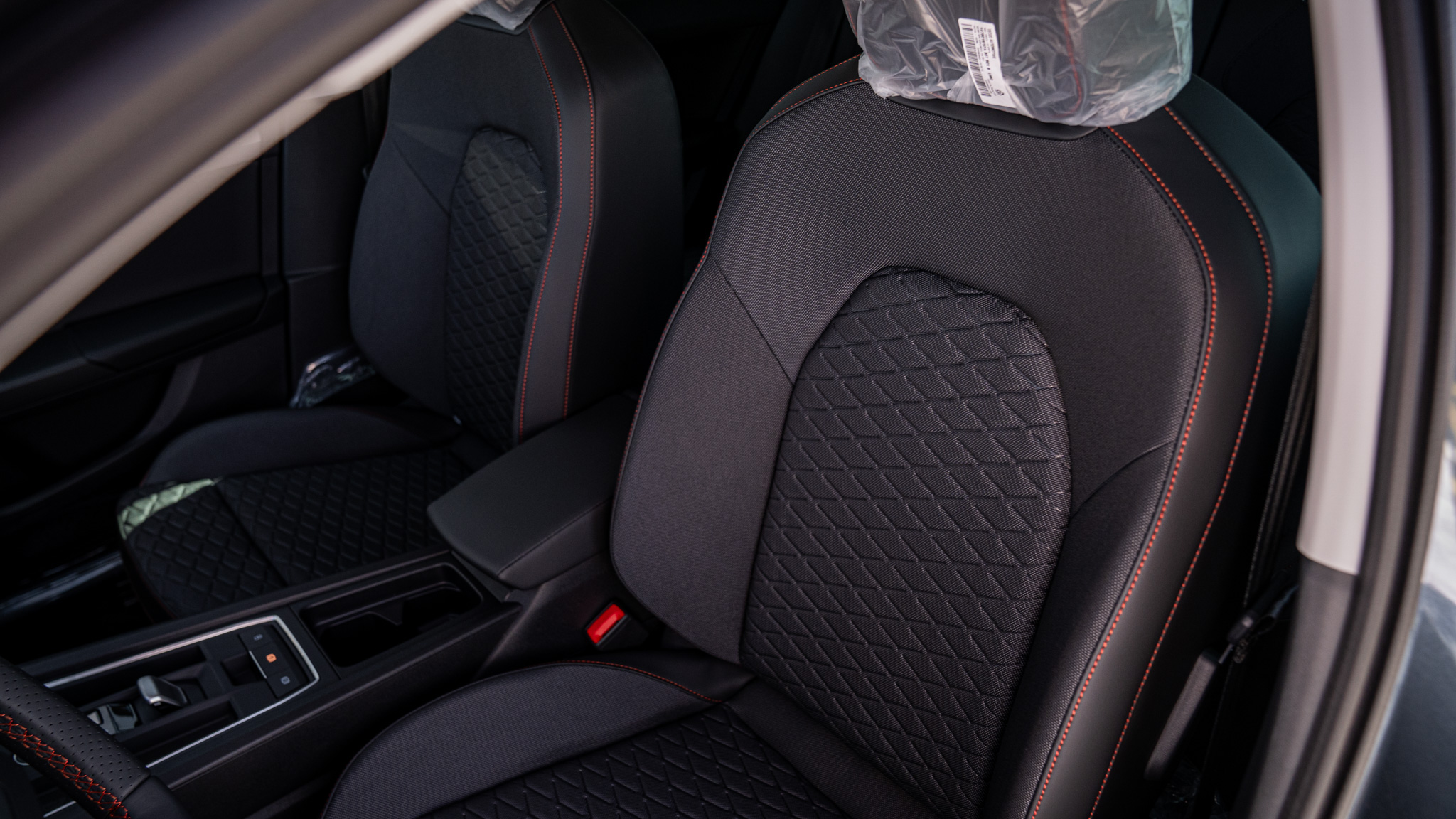 Obrázok Leon SP FR Max 1,5 eTSI 150 7DSG