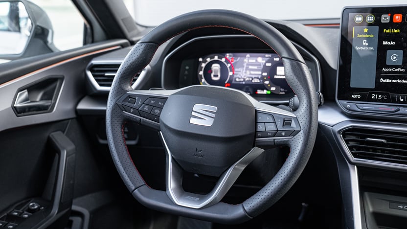 Obrázok Leon SP FR Black 1,5 eTSI 150 7DSG