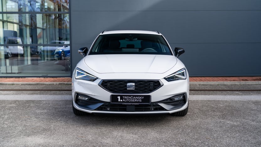 Obrázok Leon SP FR Black 1,5 eTSI 150 7DSG