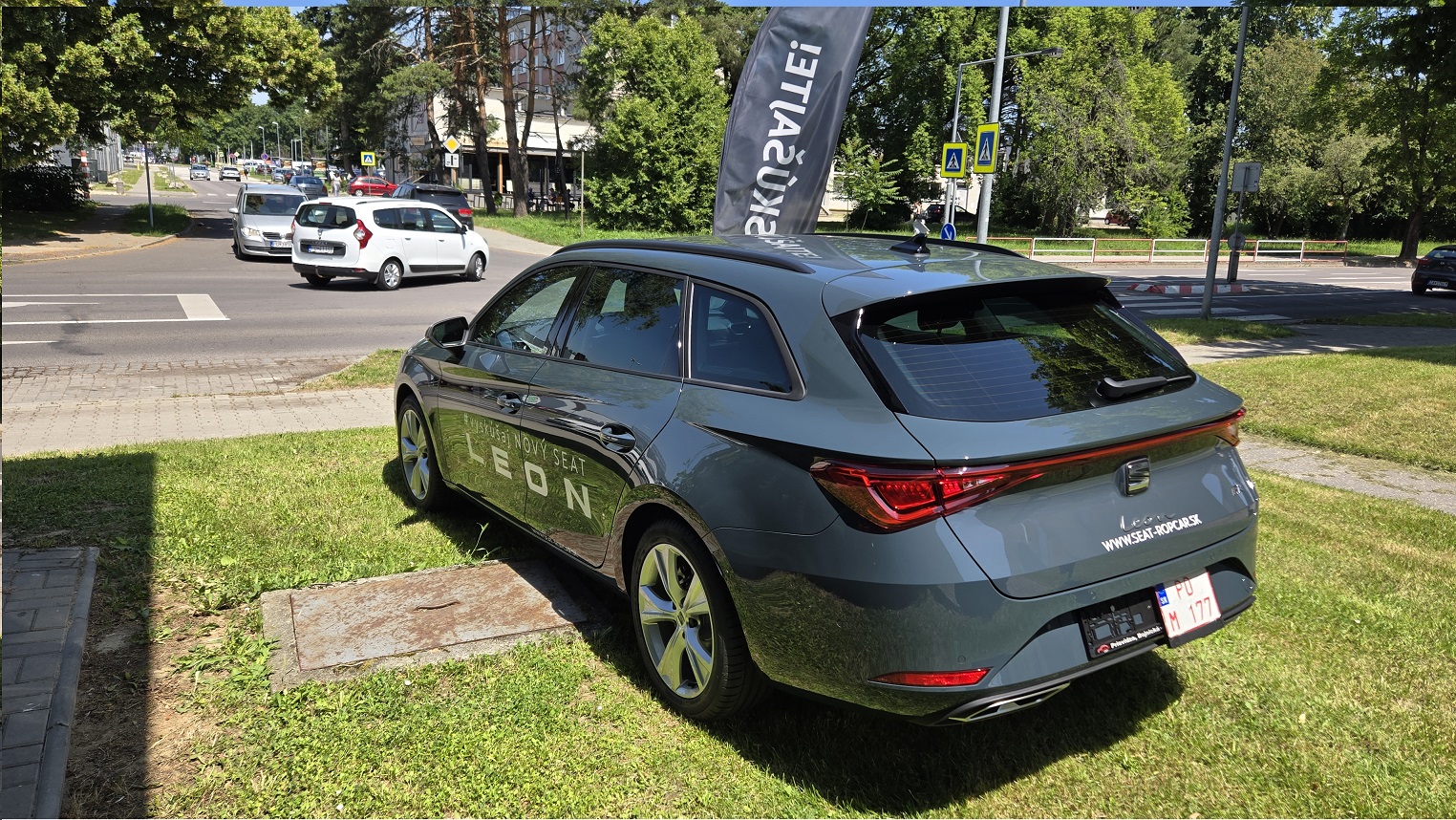 Obrázok Leon SP FR Max 1,5 eTSI 150 7DSG