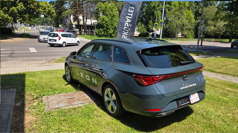 Obrázok Leon SP FR Max 1,5 eTSI 150 7DSG