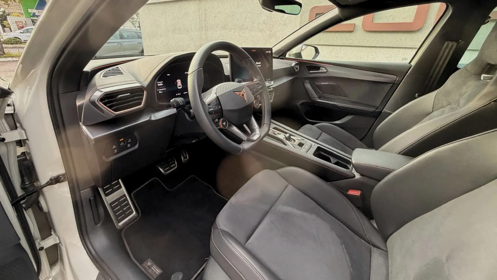 Obrázok CUPRA Leon SP 1,5 eTSI 150 7DSG