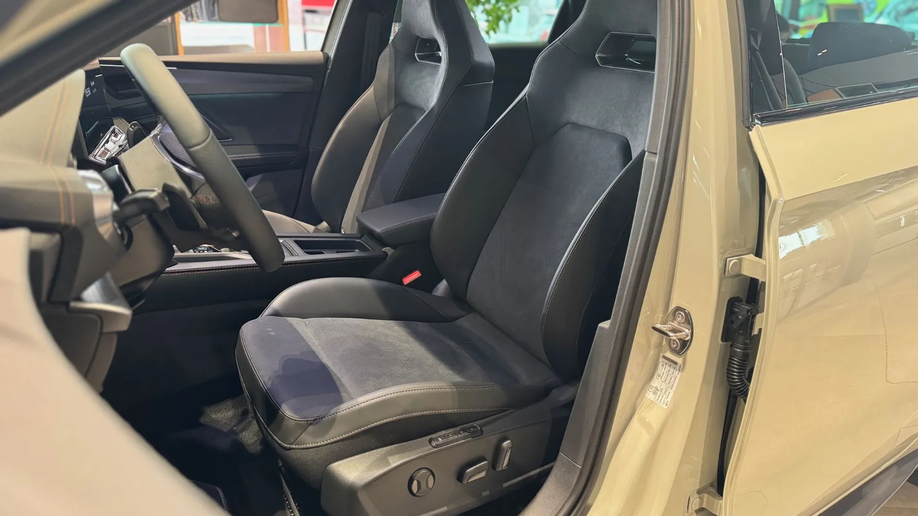 Obrázok CUPRA Leon SP 1,5 eTSI 150 7DSG