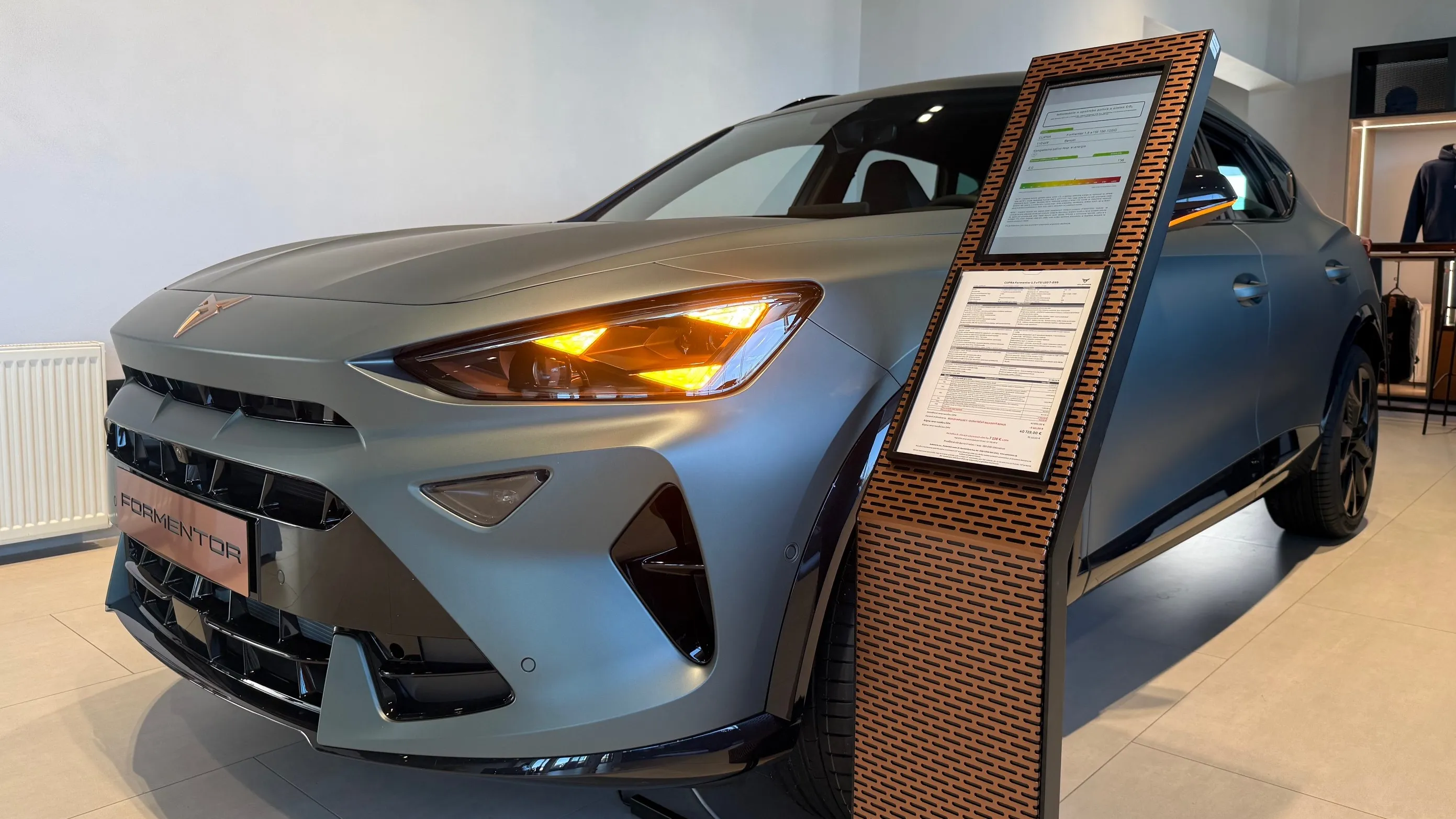 Obrázok CUPRA Formentor 1,5 eTSI 150 7DSG