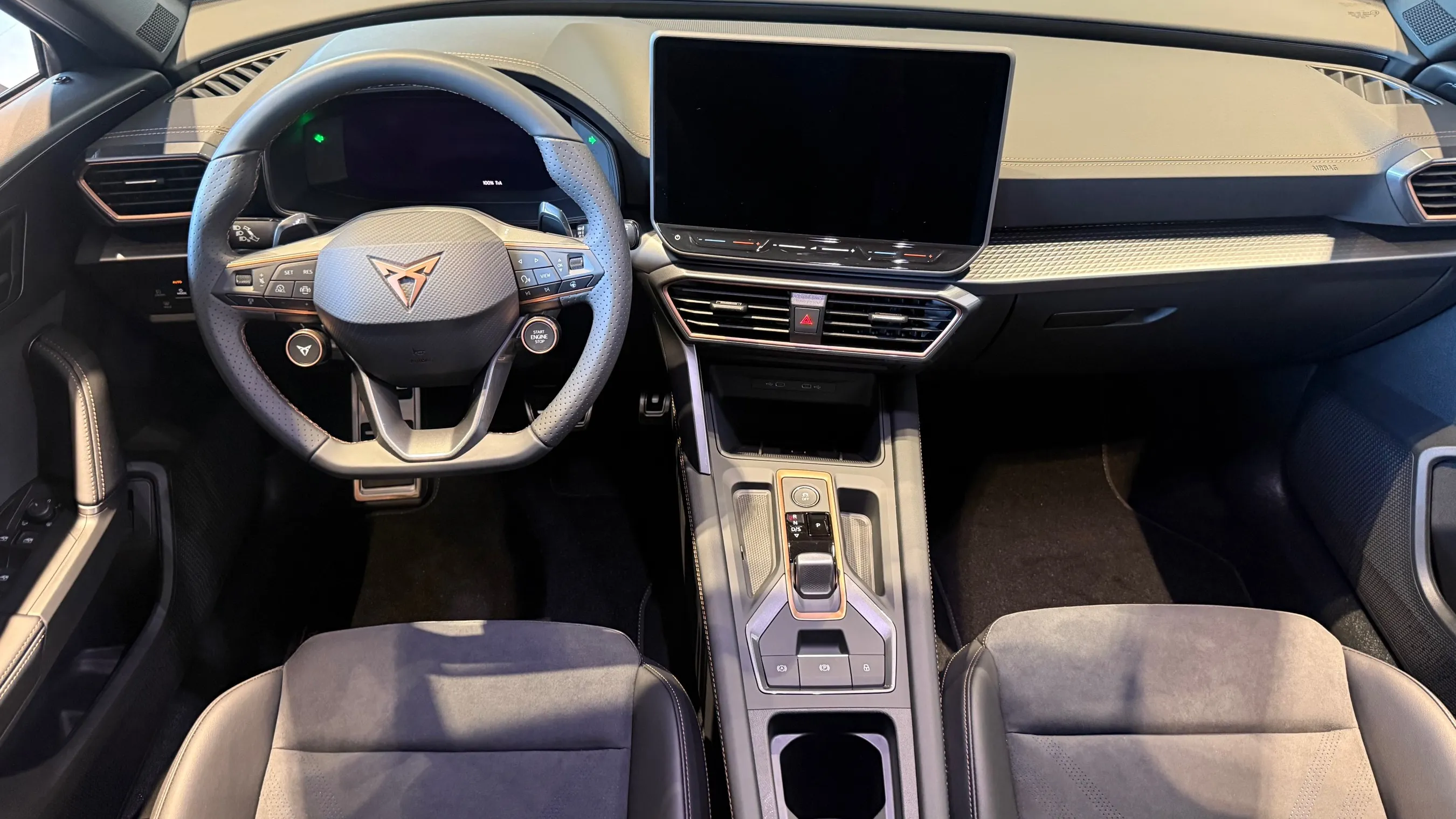 Obrázok CUPRA Formentor 1,5 eTSI 150 7DSG