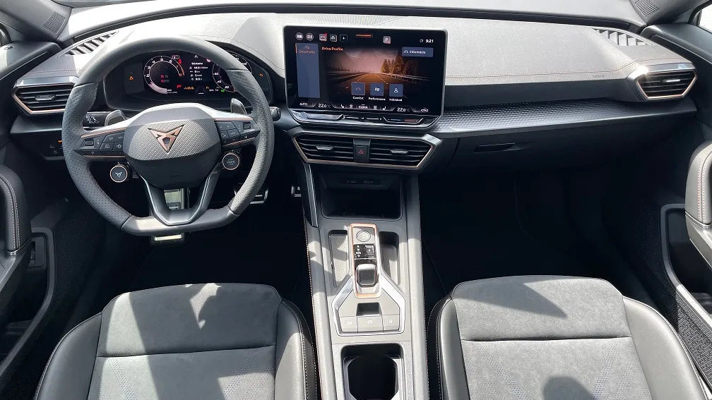 Obrázok CUPRA Formentor 1,5 eTSI 150 7DSG